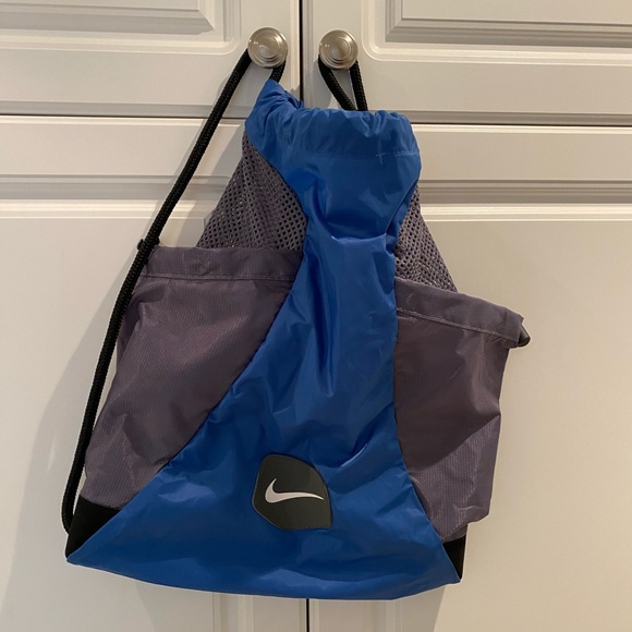 Nike Drawstring Bag New - Picture 1 of 3